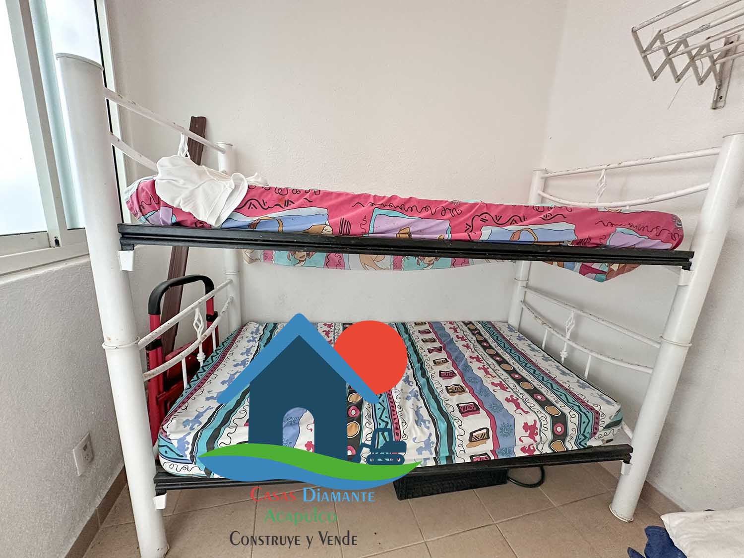 Dos Soles T3 PG 1 - Cuarto de servicio 2